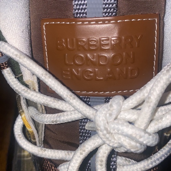 Burberry men’s sneaker - Picture 5 of 6